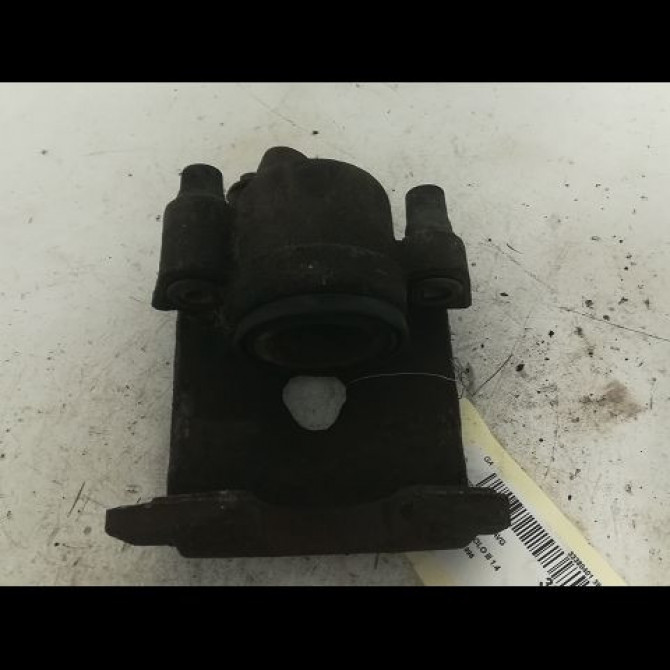 Etrier de frein avant gauche occasion VOLKSWAGEN POLO III Phase 1 10-1994->11-1999 1.4 60ch 6N0615124A 2