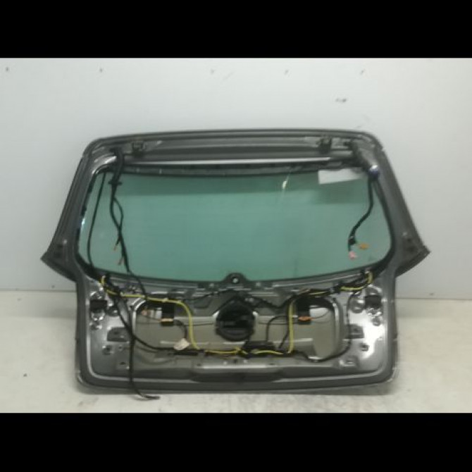 Hayon occasion VOLKSWAGEN GOLF V Phase 1 11-2003->10-2008 1.9 TDI 90ch 1K6827025H 2