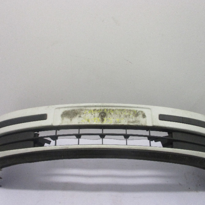Pare-choc avant occasion RENAULT LAGUNA II Phase 1 11-2000->03-2005 620107441S 1