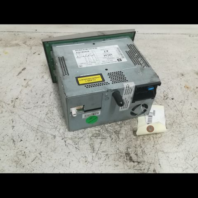 Autoradio occasion OPEL ZAFIRA II Phase 2 01-2008->12-2014 1.9 CDTI 100ch 13272814 2