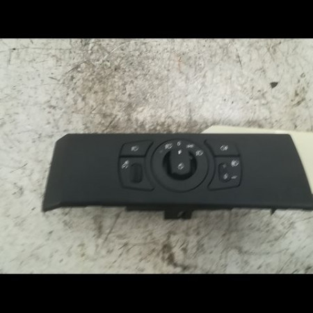 Commande eclairage occasion B.M.W. SERIE 5 V Phase 1 07-2003->03-2007 61316924103