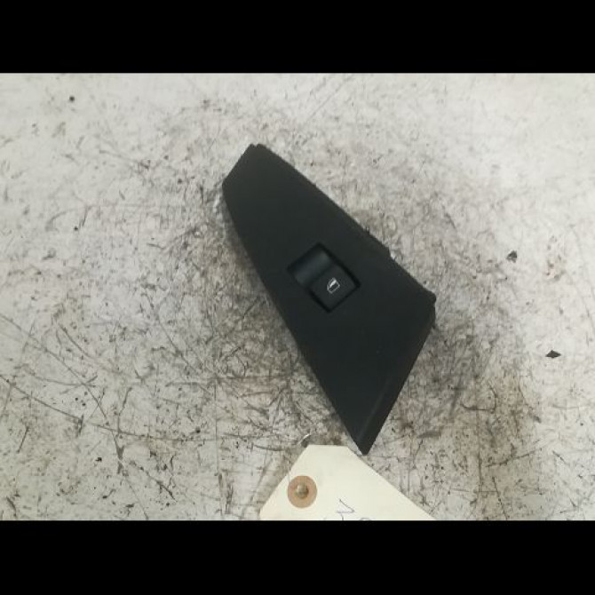 Commande leve-glace porte arrière gauche occasion B.M.W. SERIE 5 V Phase 1 07-2003->03-2007 61316951966 1