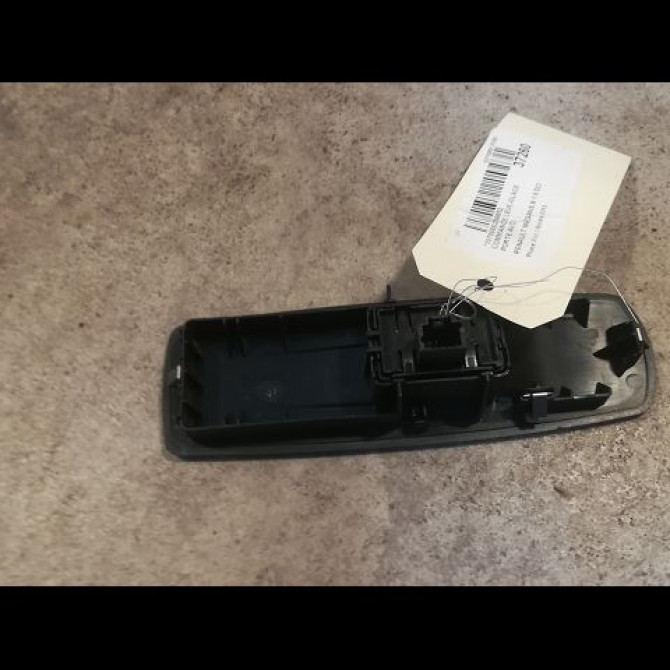 Commande lève-glace porte avant droite occasion RENAULT MEGANE III Phase 3 10-2013->... 1.5 DCI 95ch 2