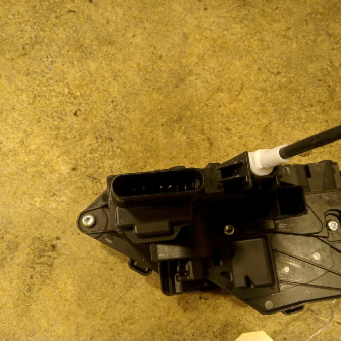 Serrure porte avd occasion VOLVO XC40 31440998 3