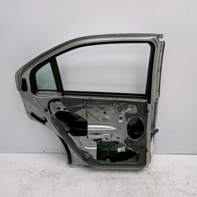 Porte arrière gauche occasion FORD MONDEO II Phase 1 09-2000->06-2007 2.0i 145ch 1446442 3
