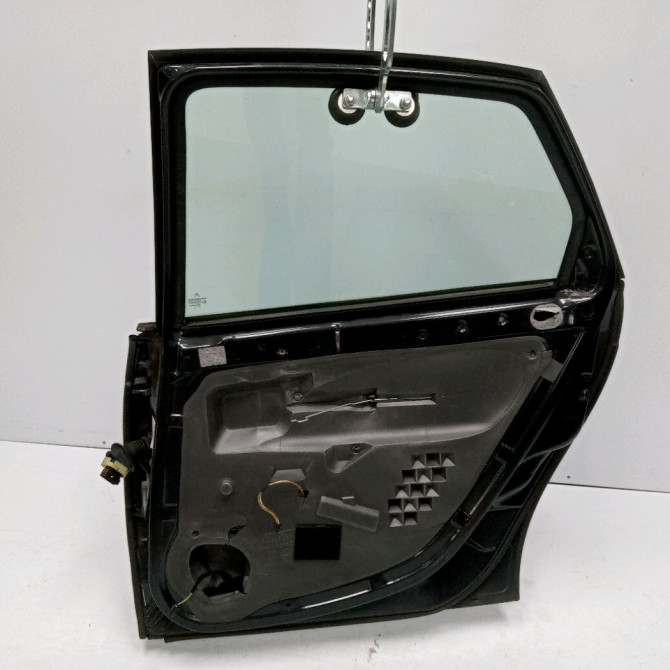 Porte arrière droite occasion CITROEN C5 I Phase 2 09-2004->06-2008 1.6 HDi 110ch 9008F4 2