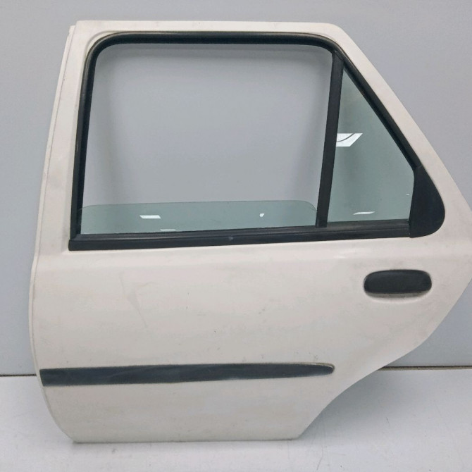 Porte arrière gauche occasion FORD FIESTA IV Phase 1 09-1995->09-1999 1.3i 1007035 1