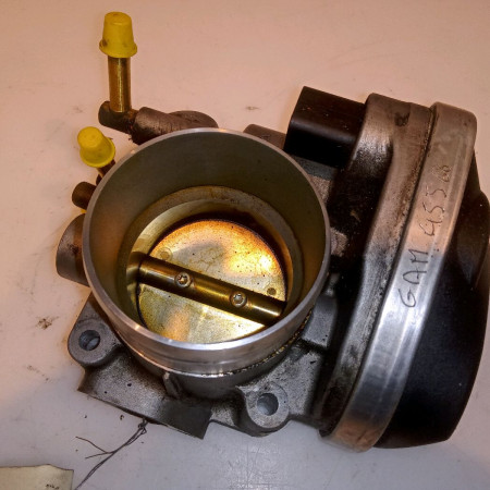 Boitier papillon occasion VOLKSWAGEN GOLF V Phase 1 11-2003->10-2008 1.6 102ch 6A133062AB