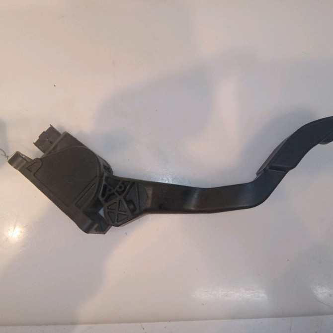 Potentiometre accelerateur occasion CITROEN C4 I Phase 1 11-2004->07-2008 1.6 HDI 92ch 1