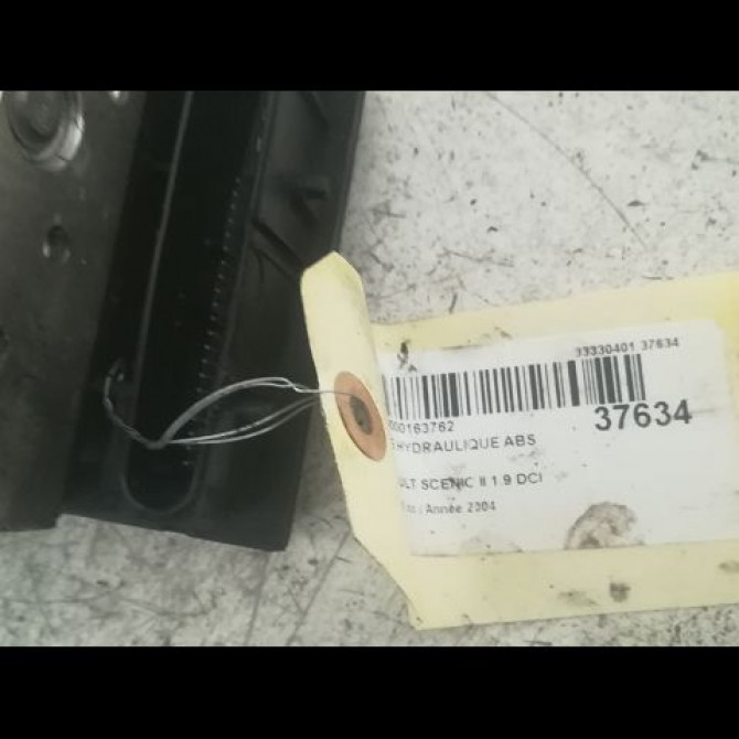 Unité hydraulique ABS occasion RENAULT SCENIC II Phase 1 03-2004->09-2006 1.9 DCI 120ch 7701062137 2