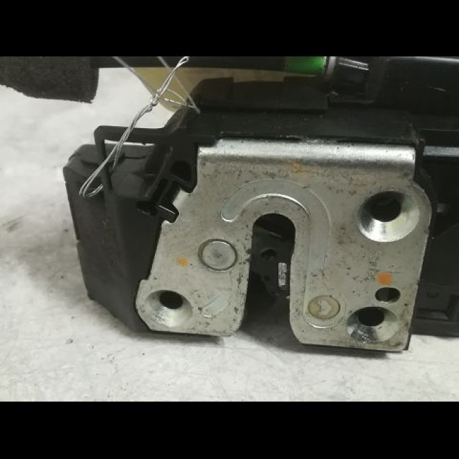 Serrure porte avd occasion NISSAN MICRA III Phase 3 11-2007->11-2010 1.2i 80ch 80500AX61A 2