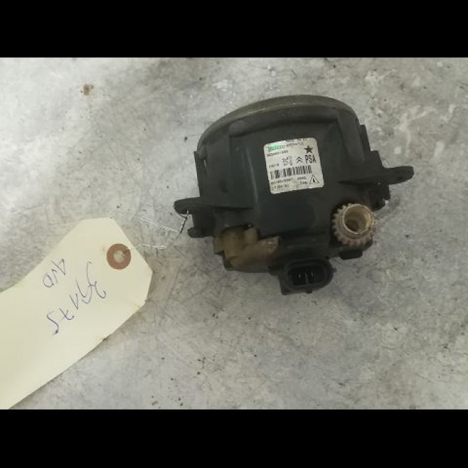 Phare antibrouillard avant droit occasion PEUGEOT 307 Phase 2 SW 06-2005->07-2008 1.6 HDI 90ch 2
