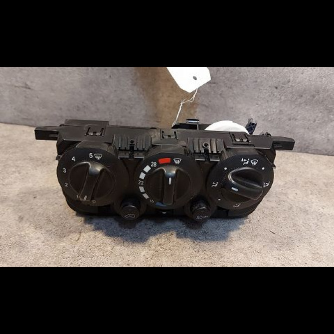 Commande de chauffage occasion MERCEDES CLASSE A I Phase 2 03-2001->09-2004 A 170 CDI 1688302285 1