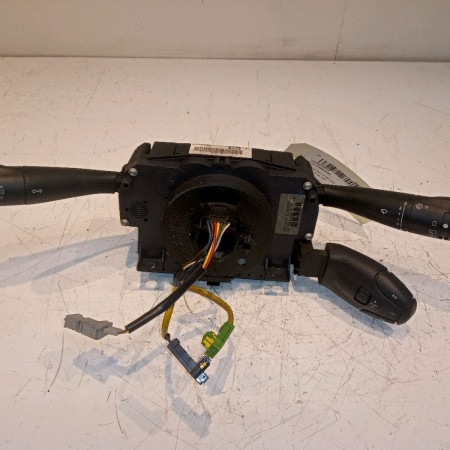 Bloc commodos occasion PEUGEOT 207 Phase 1 04-2006->06-2013 1.4 HDI 70ch 6242P3