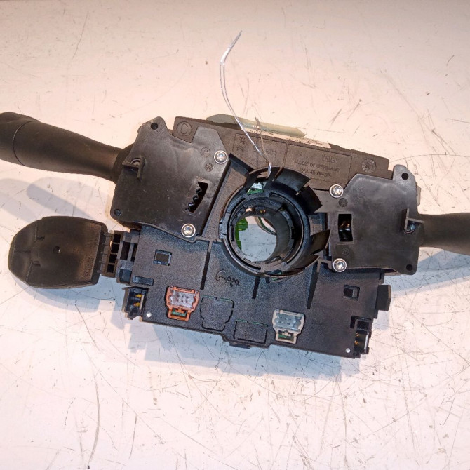 Bloc commodos occasion PEUGEOT 207 Phase 1 04-2006->06-2013 1.4 HDI 70ch 6242P3 2