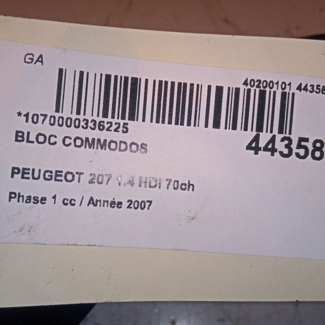 Bloc commodos occasion PEUGEOT 207 Phase 1 04-2006->06-2013 1.4 HDI 70ch 6242P3 5