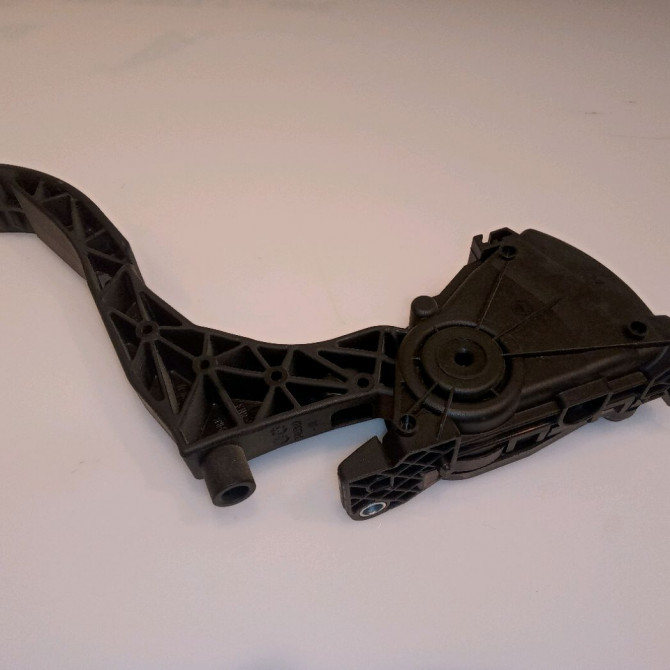 Potentiometre accelerateur occasion SEAT IBIZA IV Phase 1 05-2008->01-2012 1.6 TDI 105ch 2