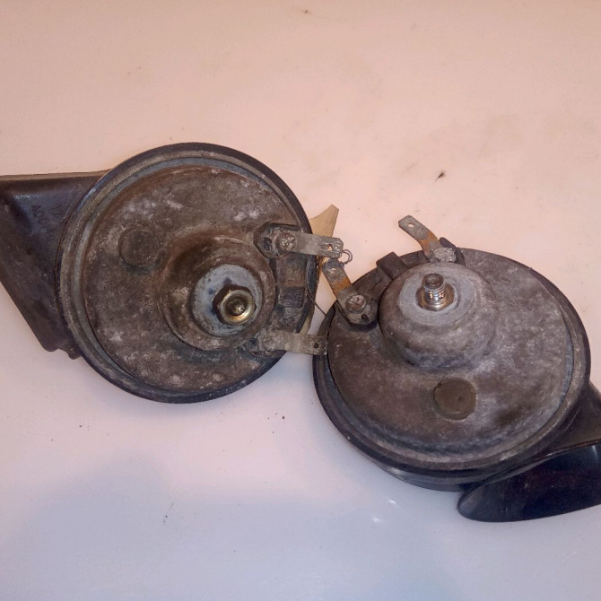 Klaxon  / avertisseur occasion 2