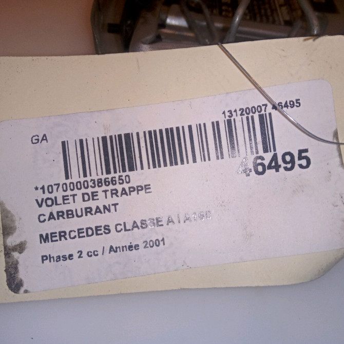 Volet de trappe carburant occasion  1687500106 4