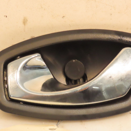 Poignee int porte avg occasion RENAULT SCENIC III Phase 3 04-2013->... 1.2i 132ch 826733790R