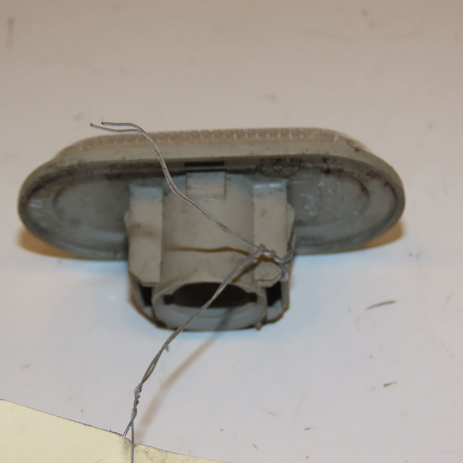 Répétiteur aile droite occasion OPEL VIVARO I Phase 2 08-2006->... 2.0 CDTI 16v 90ch 9161036 2