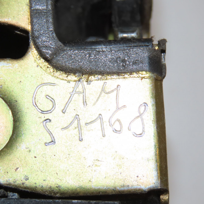 Serrure porte avg occasion MITSUBISHI SPACE STAR II Phase 1 10-1998->03-2006 1.3i 85ch MR911381 4