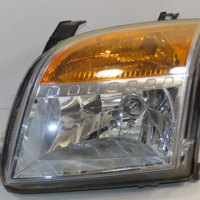 Phare gauche occasion FORD FUSION Phase 2 10-2005->09-2011 1.4 TDCI 1547725 1