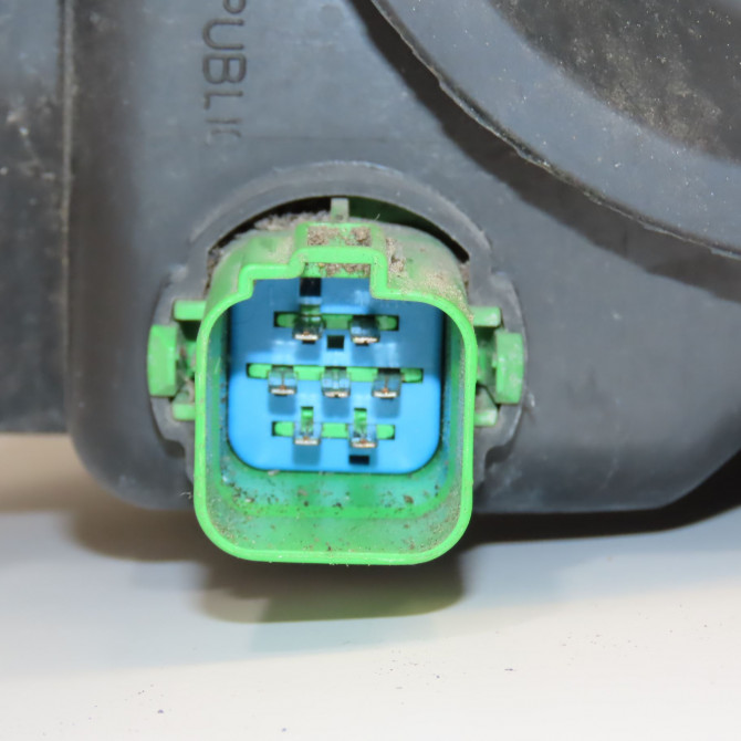 Phare gauche occasion FORD FUSION Phase 2 10-2005->09-2011 1.4 TDCI 1547725 4