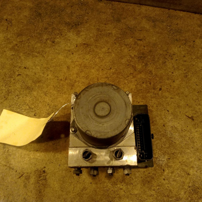 Unité hydraulique ABS occasion PEUGEOT 407 Phase 1 04-2004->07-2008 2.0 HDI 136ch 4541HE 2