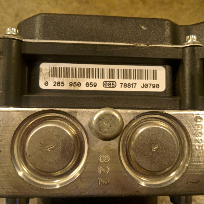 Unité hydraulique ABS occasion PEUGEOT 407 Phase 1 04-2004->07-2008 2.0 HDI 136ch 4541HE 3