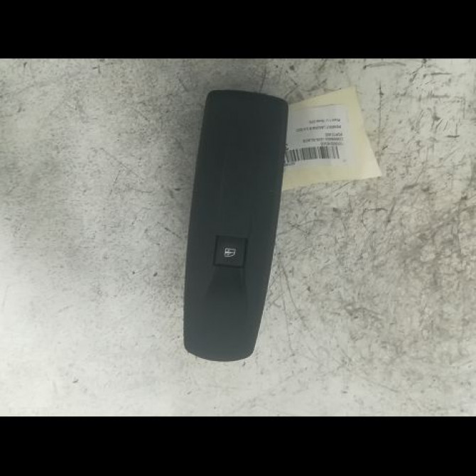 Commande lève-glace porte avant droite occasion RENAULT LAGUNA III Phase 1 10-2007->10-2010 2.0 DCI 150ch 1