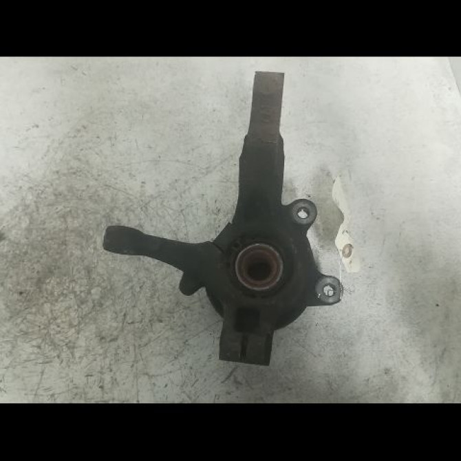 Moyeu avg occasion DACIA LOGAN I Phase 1 MCV 01-2007->10-2008 1.5 DCI 85ch 402102977R 2