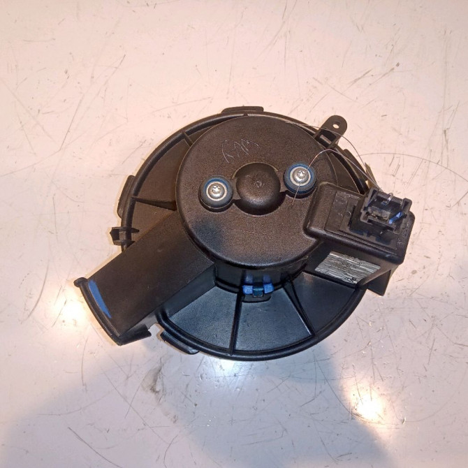 Ventilateur de chauffage occasion PEUGEOT 307 Phase 1 04-2001->06-2005 2.0 HDI 90ch 6441R0 2