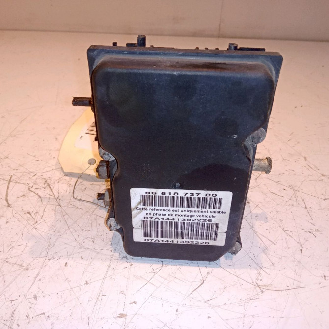 Unité hydraulique ABS occasion PEUGEOT 307 Phase 1 04-2001->06-2005 2.0 HDI 90ch 4541T9 1