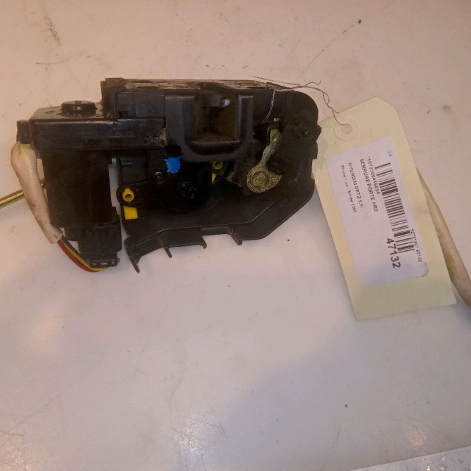 Serrure porte ard occasion HYUNDAI GETZ Phase 1 09-2002->11-2005 1.1i 814201C020 2