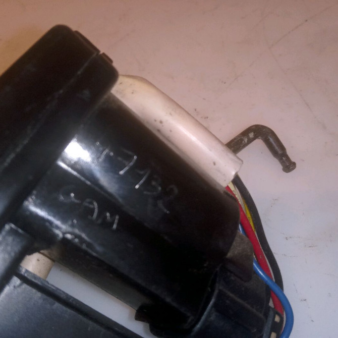 Serrure porte arg occasion HYUNDAI GETZ Phase 1 09-2002->11-2005 1.1i 814101C020 4