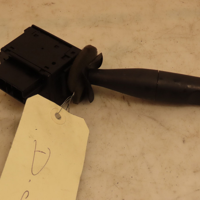 Commande essuie glace occasion CITROEN SAXO Phase 2 09-1999->12-2004 1.1i 60ch 6239G6 2