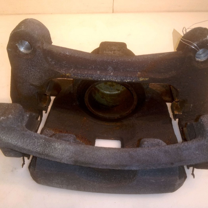 Etrier de frein avant gauche occasion RENAULT SCENIC IV Phase 1 04-1995->04-1999 1.6 DCI 130ch 410114125R 3