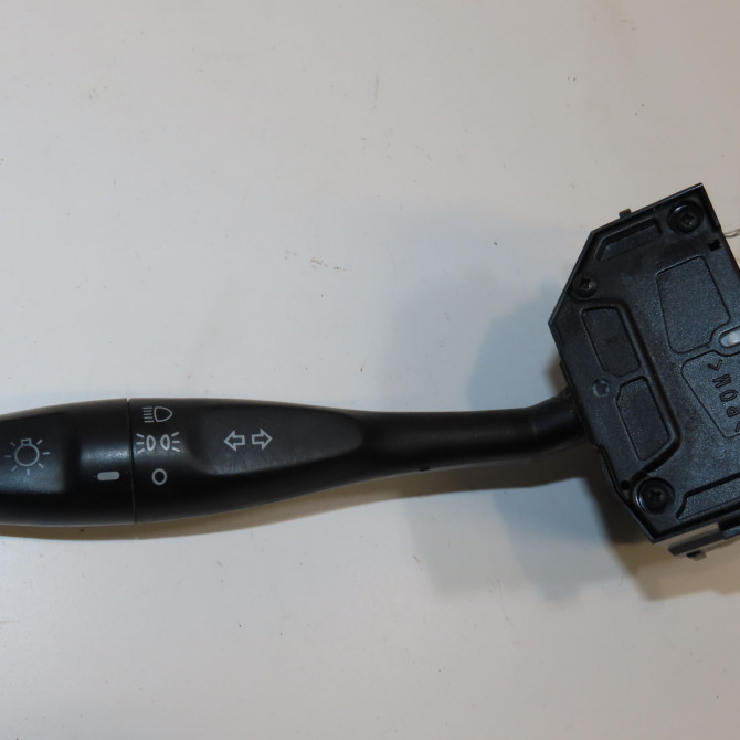 Commande clignotant occasion MITSUBISHI SPACE STAR II Phase 1 10-1998->03-2006 1.3i 85ch MR141715 1