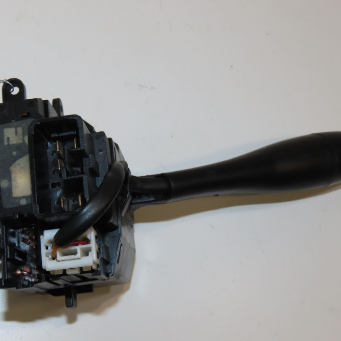 Commande clignotant occasion MITSUBISHI SPACE STAR II Phase 1 10-1998->03-2006 1.3i 85ch MR141715 2