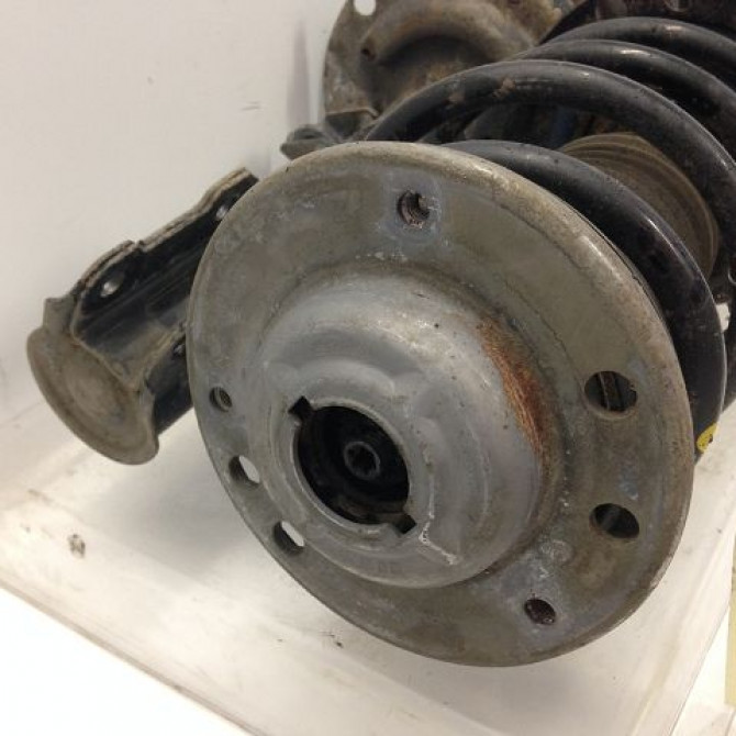 Amortisseur avant droit occasion OPEL VECTRA III Phase 2 10-2005->06-2007 93190493 2