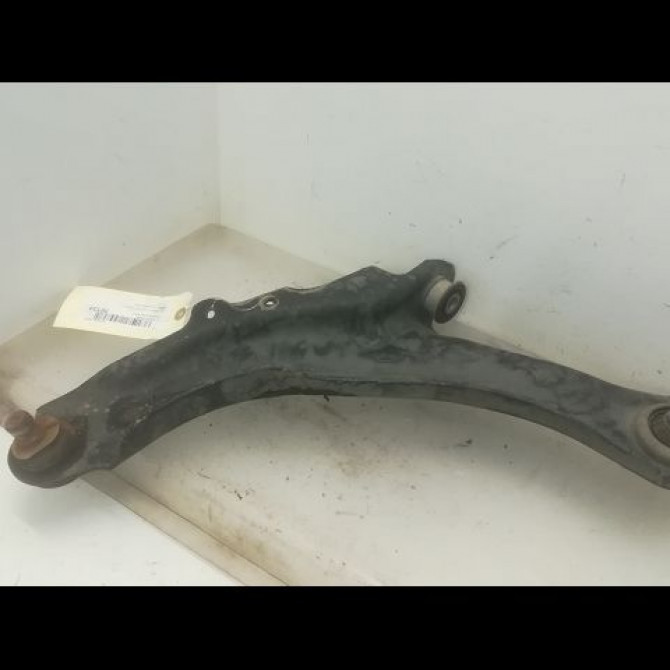 Triangle inf avg occasion RENAULT CAPTUR Phase 1 02-2013->... 0.9 90 ch 545053170R 1