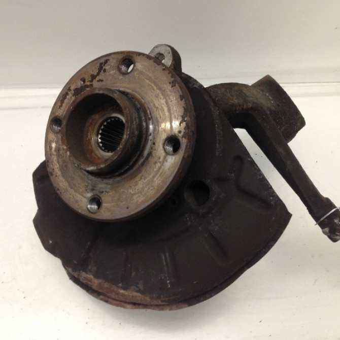 Moyeu avg occasion SKODA FELICIA Phase 1 01-1995->11-2000 1