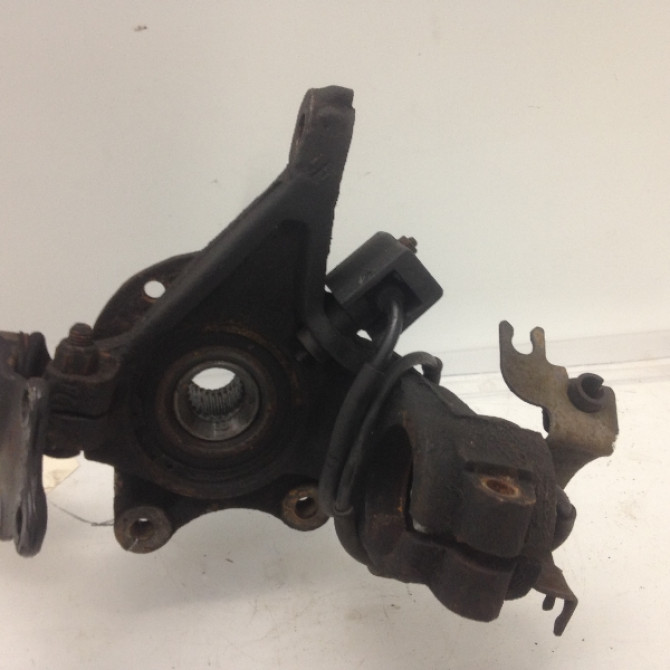 Moyeu avg occasion PEUGEOT 306 Phase 1 09-1994->03-1997 335016 2