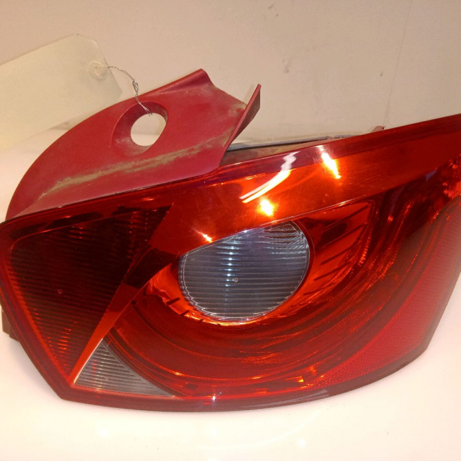 Feu arrière droit occasion SEAT IBIZA IV Phase 1 05-2008->01-2012 1.6 TDI 105ch 6J4945096H 1