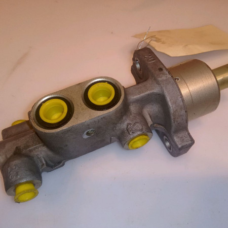 Maitre cylindre occasion PEUGEOT 206 Phase 1 09-1998->03-2009 1.1i 4601F8