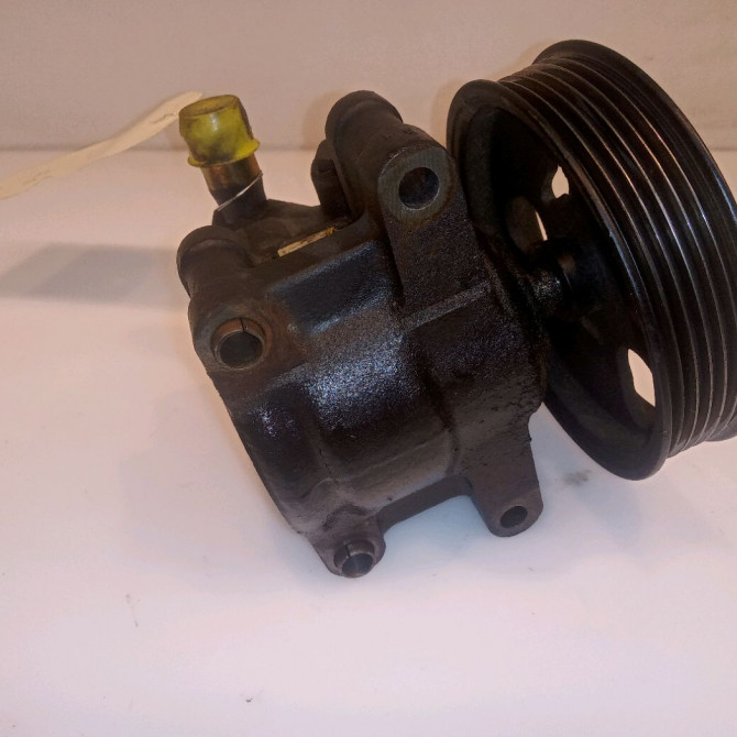 Pompe direction assistee occasion FORD FIESTA IV Phase 1 09-1995->09-1999 1.3i 3907535 2