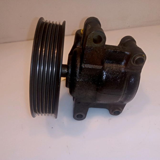 Pompe direction assistee occasion FORD FIESTA IV Phase 1 09-1995->09-1999 1.3i 3907535 4