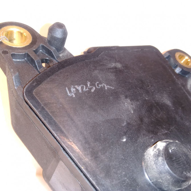 Potentiometre accelerateur occasion RENAULT SCENIC II Phase 1 03-2004->09-2006 1.5 DCI 100ch 3