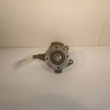 Moyeu avd occasion PEUGEOT 206 CC Phase 1 10-2000->03-2007 2.0i 140ch 330785